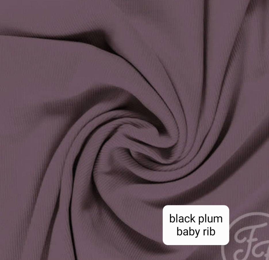 Knooptopje - Smalle rib - Black plum baby rib